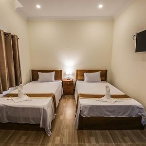 Standard Twin Room No Window